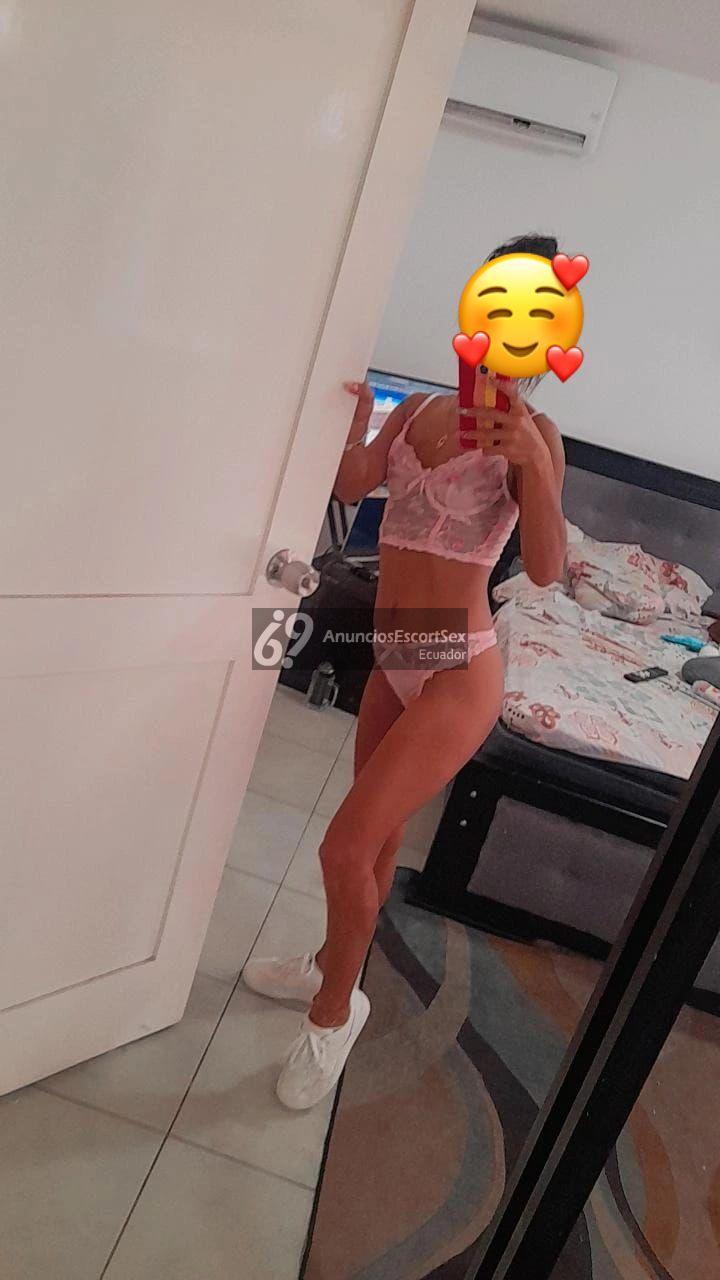 Jhona flaquita linda