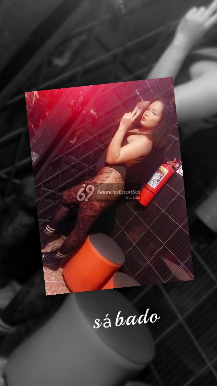 Morena sexy para complacerte
