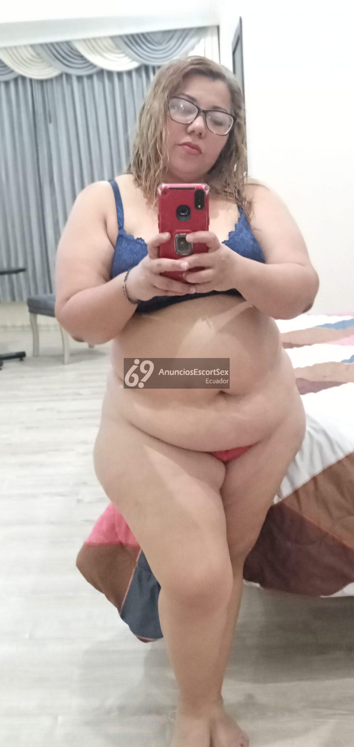 Rica y exuberante Curvy Venezolana