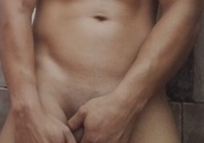 Escort prepago masculino en Urdesa Guayaquil - Hola soy joven universitario disponible solo para mujeres interesada en liberar el estrés y salir de la rutina IMG_20240821_104734