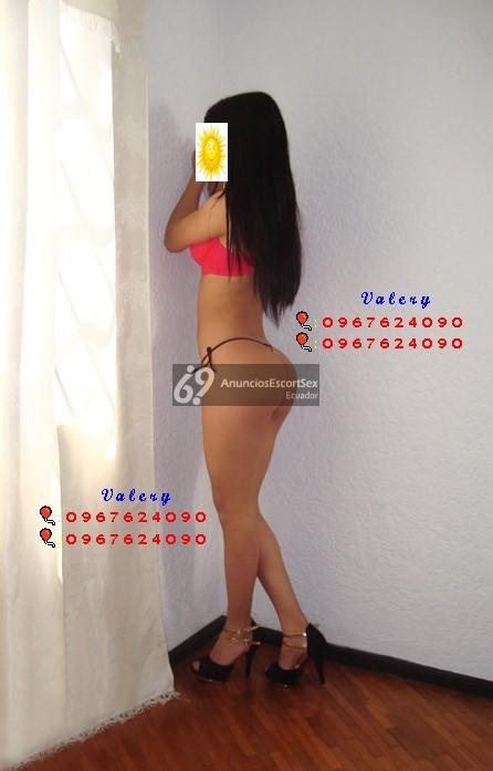 SOY LA CHICA QUE SE ALEGRA Y DISFRUTA PROBAR LOS DESEOS VIBRANTES DE LOS HOMBRES