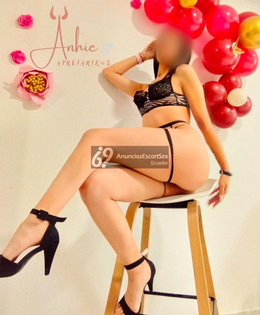 ANHIE – DELICADA POR FUERA, SALVAJE POR DENTRO