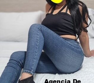 0958812496-Astrid-Soto-4