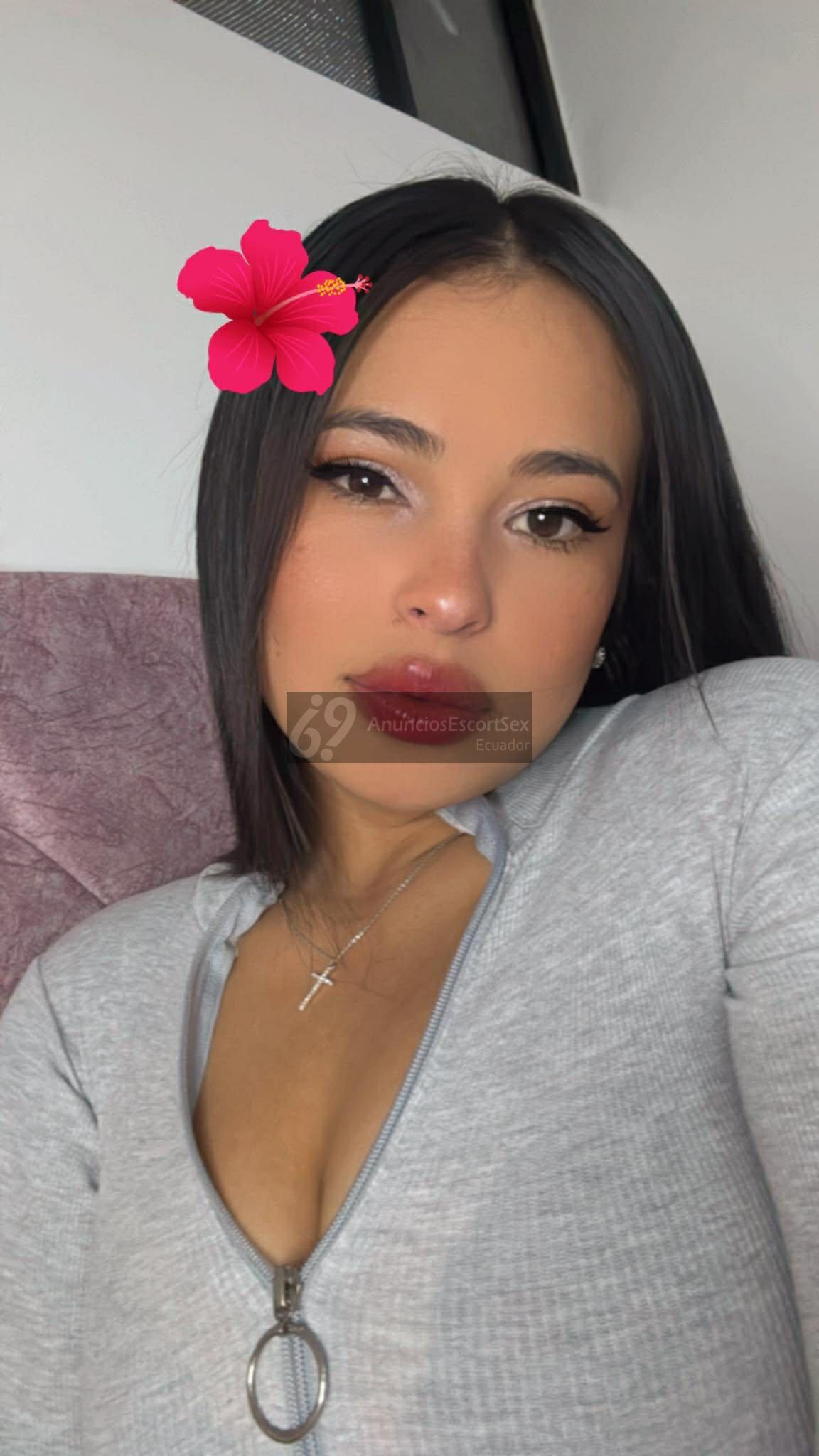 Danna escort colombiana guapa y sexy en Quito