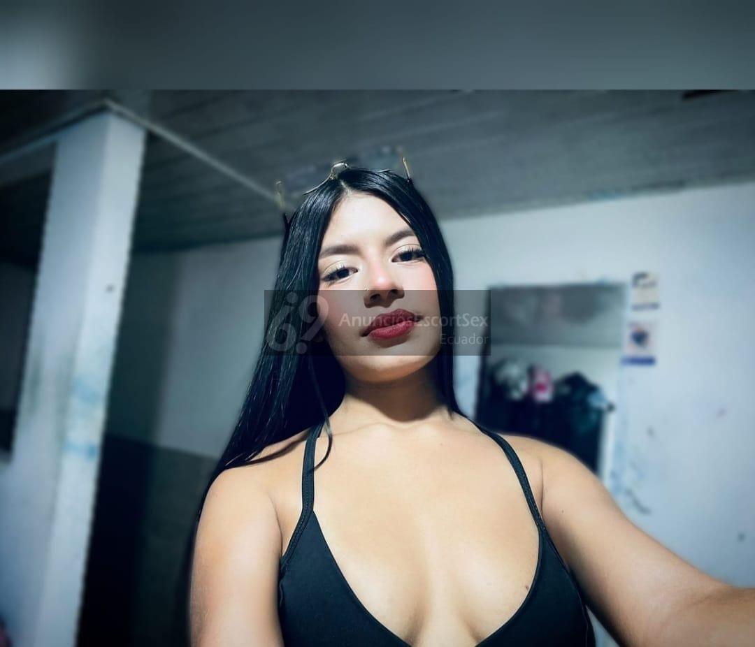Dayana linda como colombiana dulce y tierna