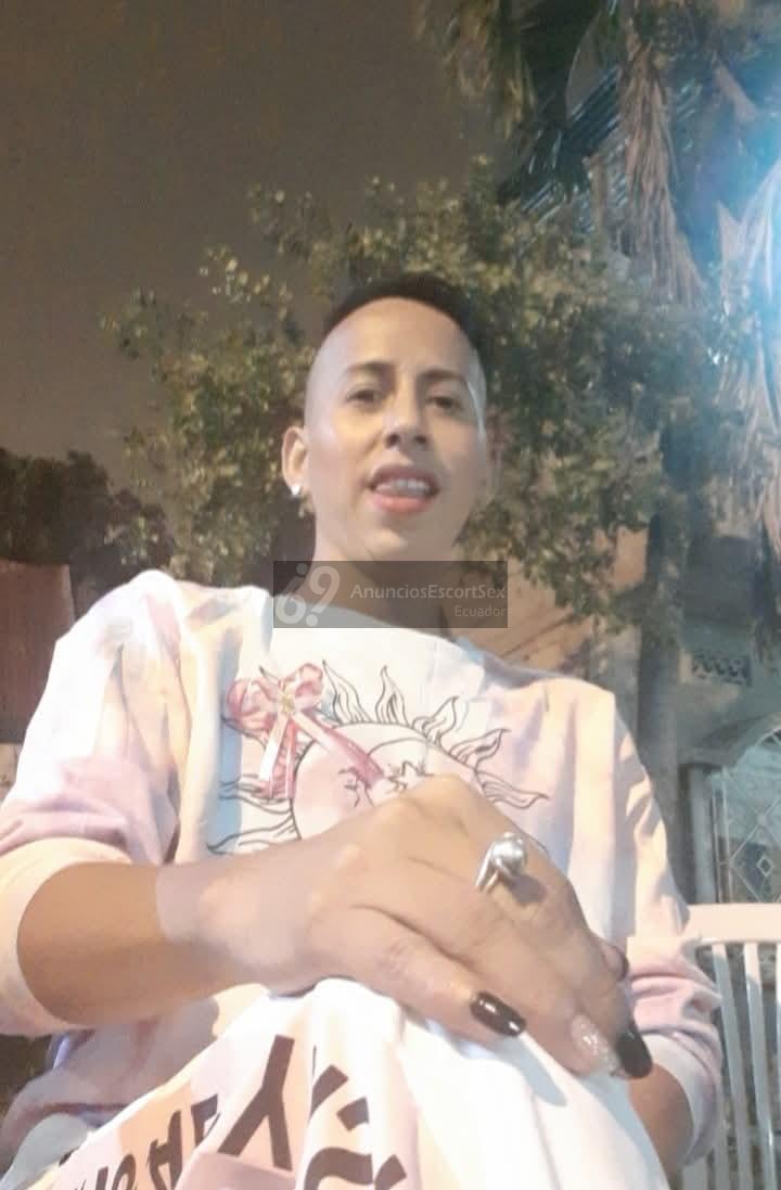 Soy tu pecado favorito Tiffany Antonella un chico gay muy complaciente y aguantador