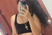 Hola soy Angelica de 19 años colombiana sambita estaré por un periodo corto